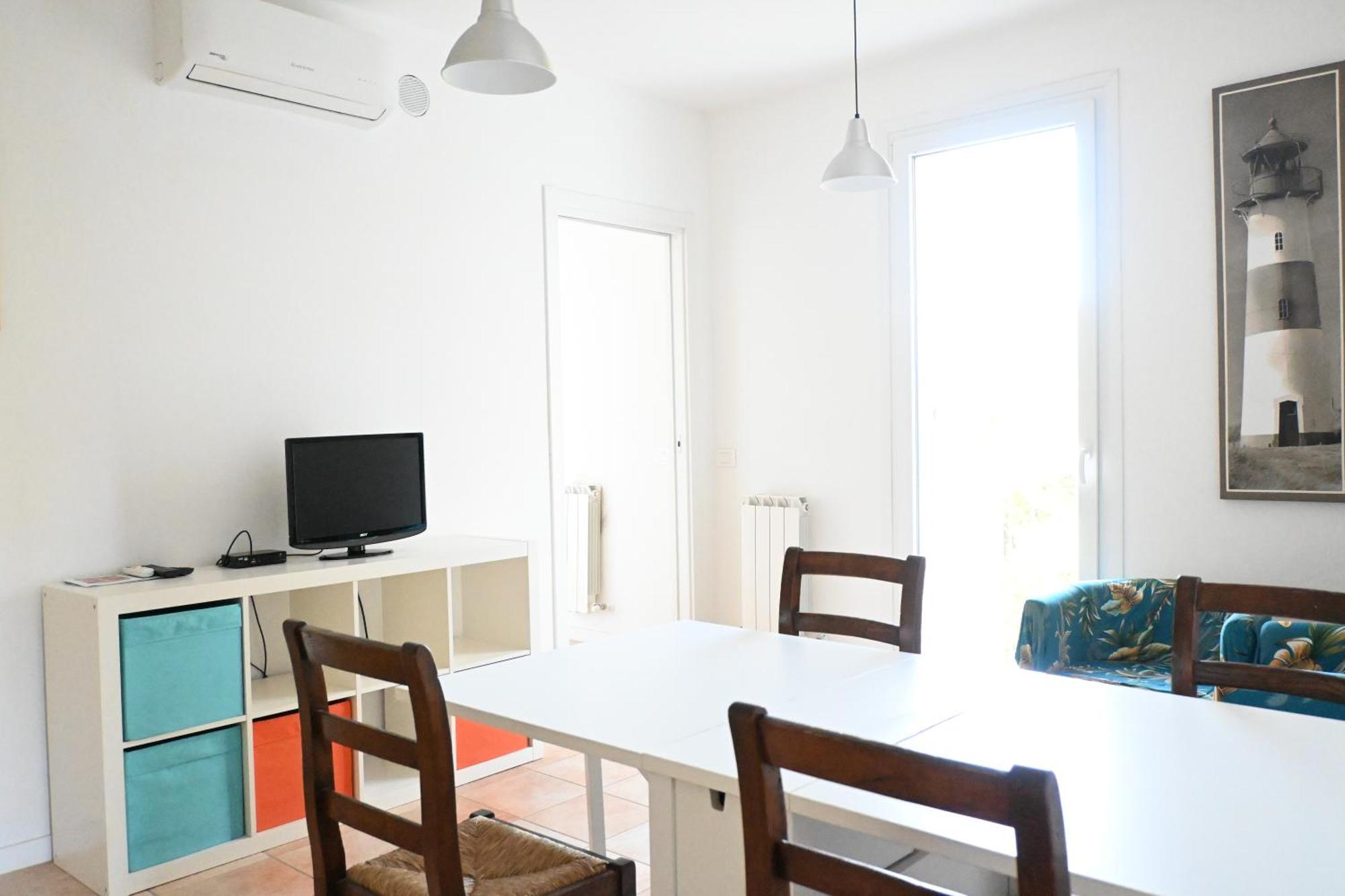 N185 - Numana, Meraviglioso Trilocale Con Terrazzo E Piscina Luaran gambar